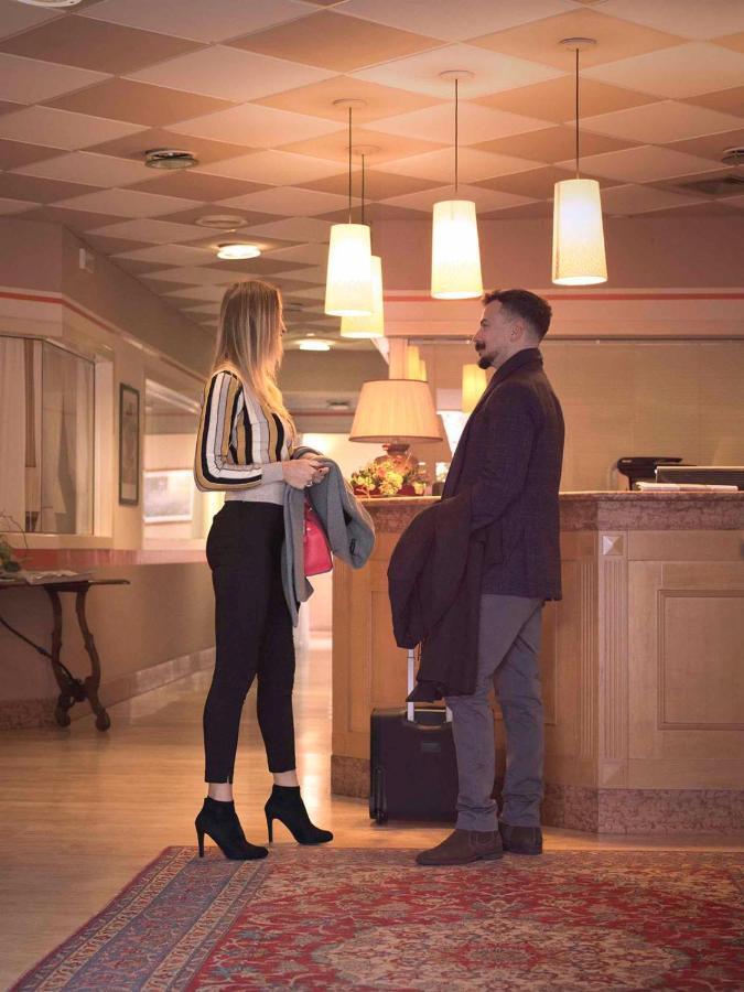 Hotel Clementi Salice Terme Kültér fotó